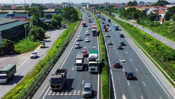 CSGT sẽ kiểm tra hơn 50 nghìn bản ảnh camera chụp lái xe để xử lý phạt nguội